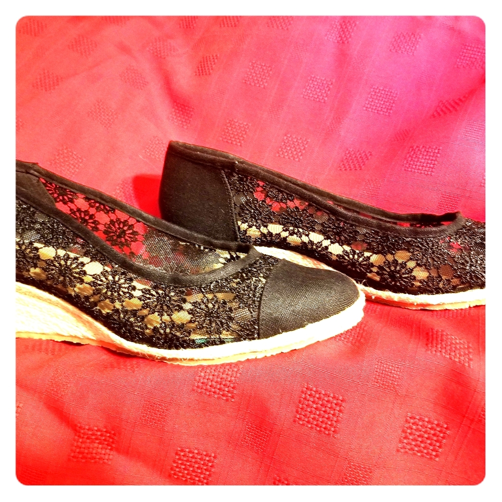 Beacon Fashion and Fit Sandals